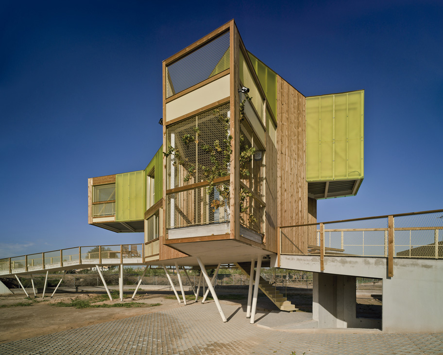 maderayconstruccion-grupo-finsa-stepienybarno-Huerta-Bizarra-tab_arquitectura-David-Frutos